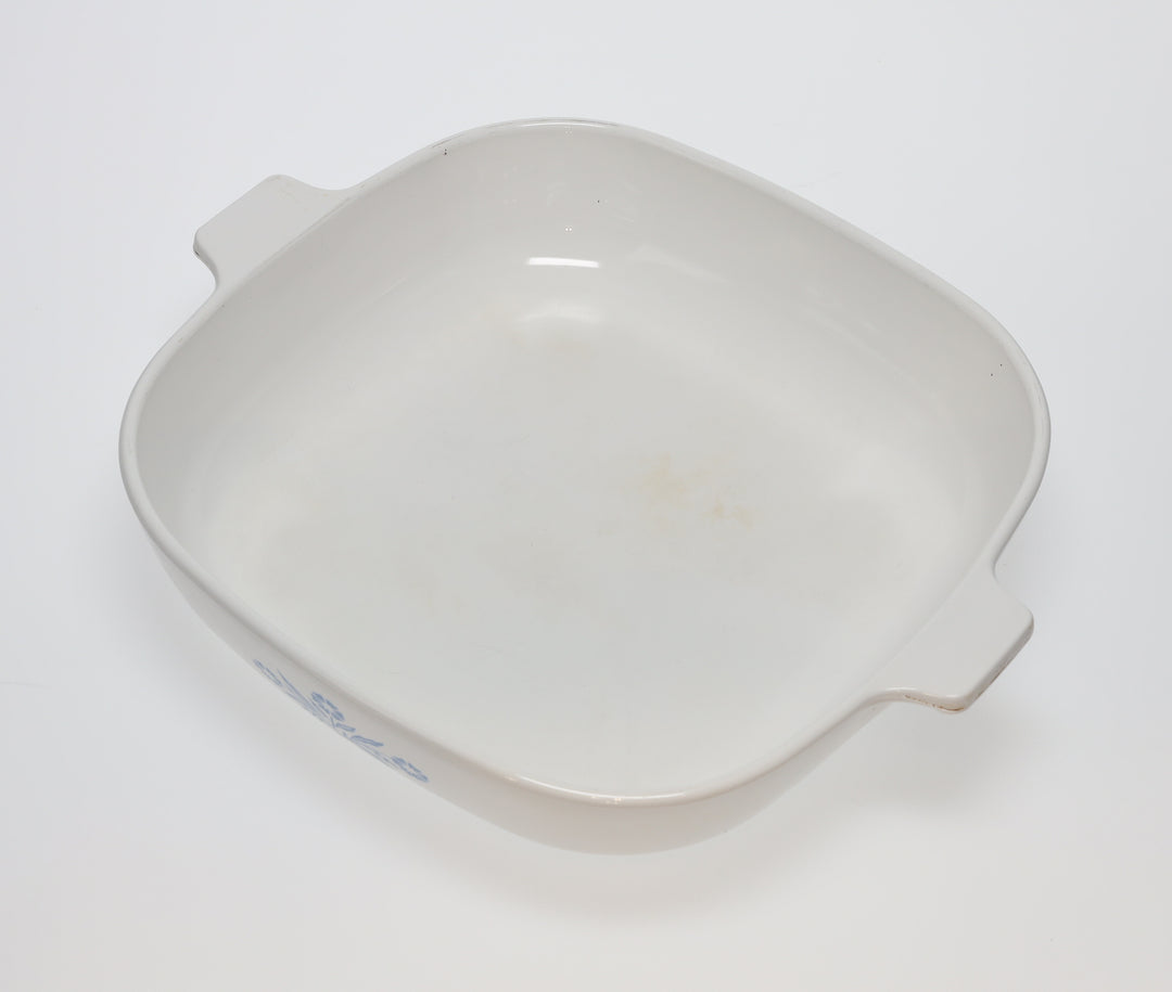 Corning Ware Blue Cornflower 2 1/2-qt. casserole dish with glass lid